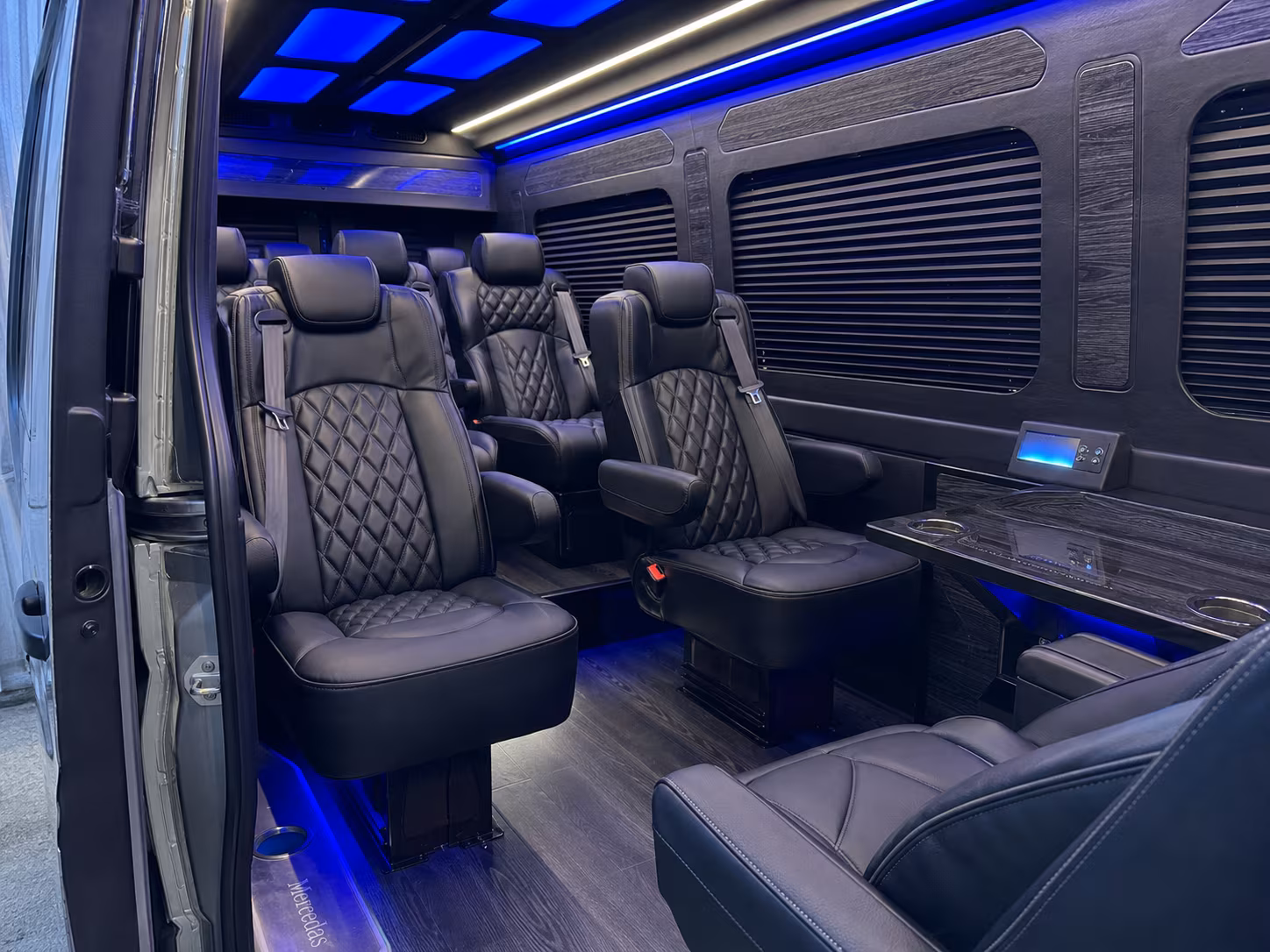 find the perfect transportation for your next private event 3